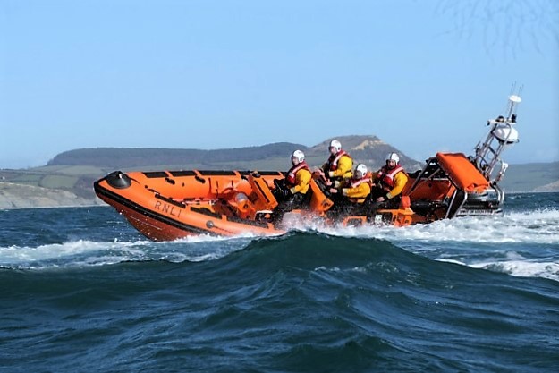 lifeboat-nr-west-bay